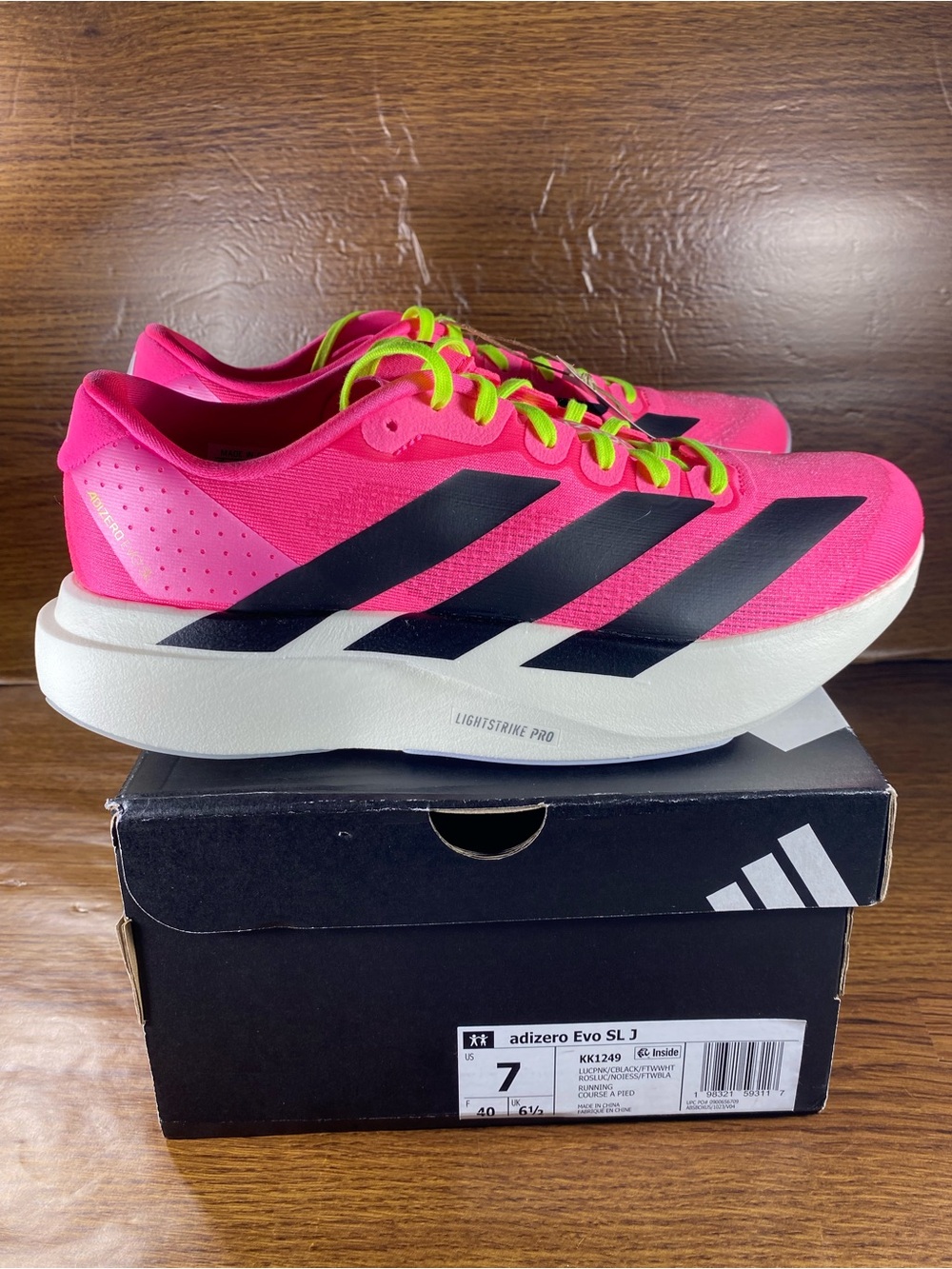 Adidas Evo SL women’s shoe size 8